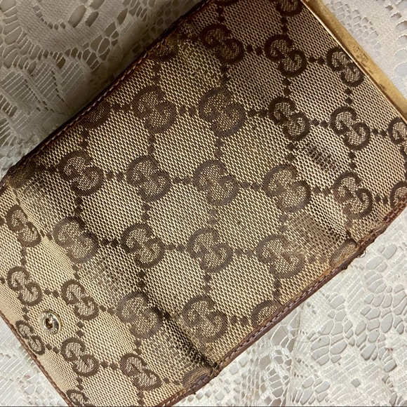 Gucci Brown Mono 4-Hooks Key Case 3.5in x 2.5in - Picture 7 of 7
